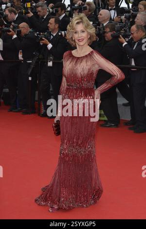 CANNES, FRANKREICH - 14. MAI: Jane Fonda nimmt an der Eröffnungszeremonie und der Premiere von „Grace of Monaco“ während des 67. Jährlichen Filmfestivals von Cannes am 14. Mai 2014 in Cannes Teil. CAP/PL ©Phil Loftus/Capital Pictures Stockfoto