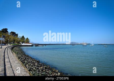 The Aquatic Park Cove im San Francisco Aquatic Park Historic District, Kalifornien Stockfoto