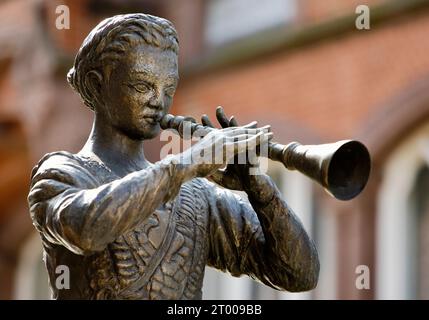 Rattenfängerbrunnen, Osterstraße, Deutsche Märchenstraße, Hameln, Niedersachsen, Deutschland, Europa Stockfoto