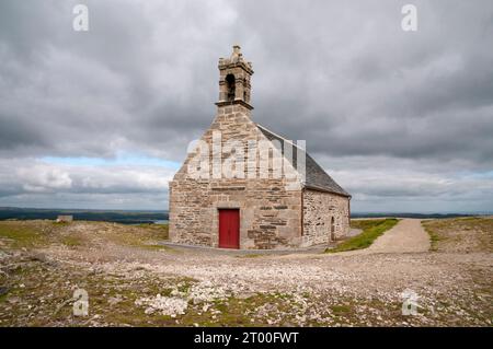 Kapelle Saint Michel de Brasparts, Monts d’Arree, regionaler Naturpark Armorica, Saint Rivoal, Finistere (29), Bretagne, Frankreich Stockfoto