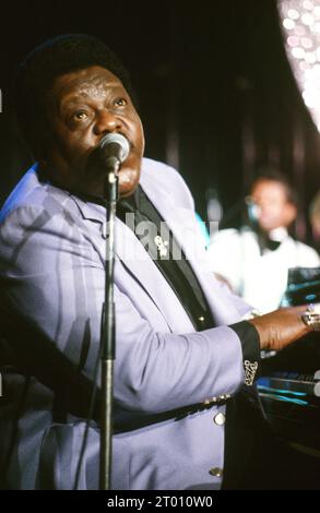 Amerikanischer Jazzman Fats Domino trat im November 1988 im Lionel Hampton Jazz Club in Paris auf. Stockfoto