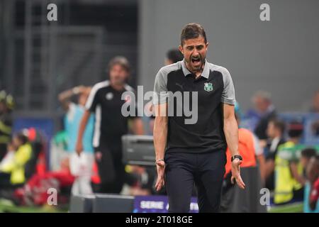 Reggio Emilia, Italien. Oktober 2023. Alessio Dionisi (Cheftrainer US Sassuolo Calcio), während US Sassuolo Calcio gegen AC Monza, Serie A, im Mapei Stadium. Quelle: Alessio Morgese/Alessio Morgese/Emage/Alamy Live News Stockfoto