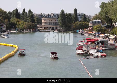 LA VILLETTE BASIN PARIS Stockfoto