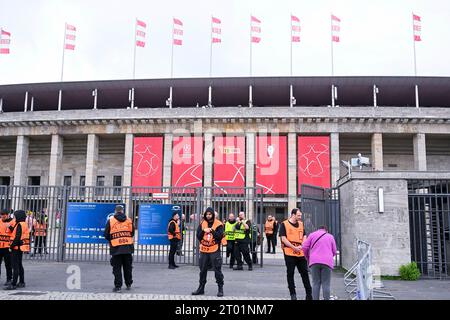 03.10.2023, Fußball, Champions League, 2. Spieltag, Saison 2023/2024, 1.FC Union Berlin - Sporting Braga, das Olympiastadion vor dem ersten Spiel des 1.FC Union Berlin. Foto: Teresa Kroeger/RHR-FOTO Stockfoto