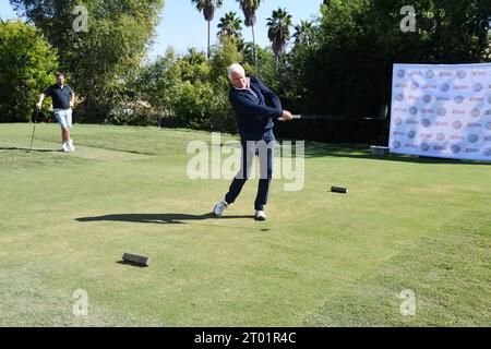 TARZANA, KALIFORNIEN - 2. OKTOBER: John O'Hurley nimmt am 2. Oktober 2023 in T an der Music Forward Foundation Golf Classic im El Caballero Country Club Teil Stockfoto