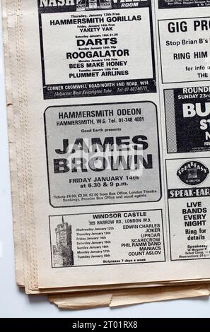 Werbespot für James Brown Concert in der 1970er-Ausgabe von NME New Musical Express Music Paper Stockfoto