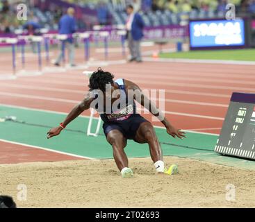 Hangzhou, China. Oktober 2023. Hangzhou, Zhejiang, China: Asiatische Spiele, Triple Jump Indiens Chitravel Credit: Seshadri SUKUMAR/Alamy Live News Stockfoto