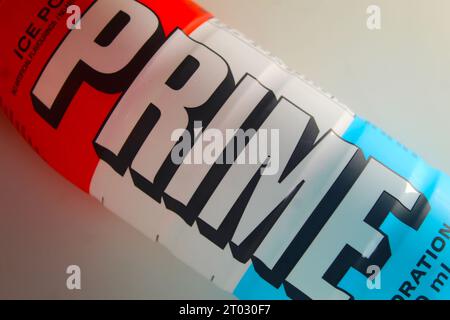 Ein Foto einer Prime Hydration Ice Pop Drink Flasche. Stockfoto