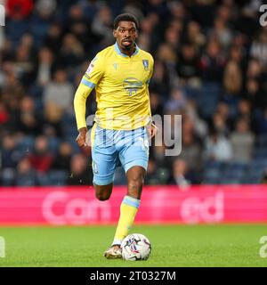 West Bromwich, Großbritannien. Oktober 2023. Tyreeq Bakinson, der am 3. Oktober 2023 bei den Hawthorns in West Bromwich, England, im Rahmen des EFL Sky Bet Championship-Spiels zwischen West Bromwich Albion und Sheffield Wednesday auf dem Ball war. Foto von Stuart Leggett. Nur redaktionelle Verwendung, Lizenz für kommerzielle Nutzung erforderlich. Keine Verwendung bei Wetten, Spielen oder Publikationen eines einzelnen Clubs/einer Liga/eines Spielers. Quelle: UK Sports Pics Ltd/Alamy Live News Stockfoto