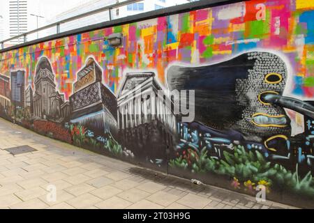 Street Art am Suffolk St Queensway, Birmingham, Warwickshire, England Stockfoto