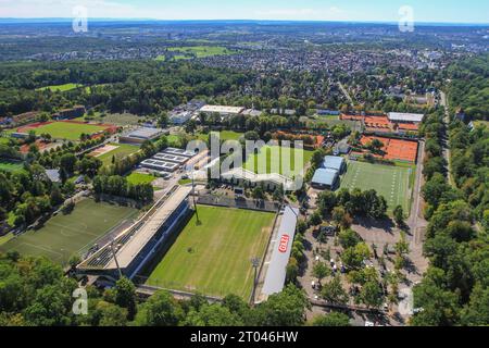 Gazi-Stadion an der Waldau, andere Sportplätze, Degerloch Bezirk, von der Aussichtsplattform des 217 Meter hohen Fernsehturms aus gesehen Stockfoto