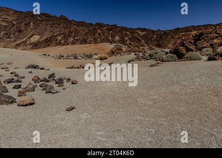 Wunderschöne Landschaft des berühmten Vulkans Pico del Teide im Teide-Nationalpark, Teneriffa, den Kanarischen Inseln, Spanien Stockfoto