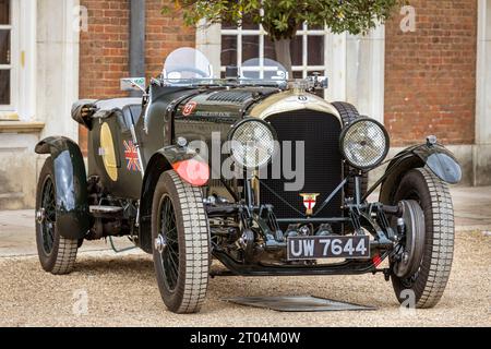 1929 4,5 Liter Le Mans Vanden Plas Stanley Mann Bentley, Concours of Elegance 2023, Hampton Court Palace, London, Großbritannien Stockfoto