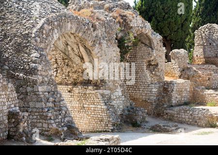 Arènes de Cimiez. Nizza, Frankreich. Die Cimiez Arenas sind ein römisches Amphitheater in Nizza im Cimiez-Viertel. (135) Stockfoto