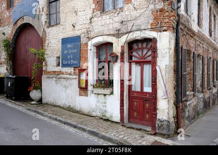 Old Cafe, Montreuil-sur-Mer, Pas-de-Calais, Frankreich, Normandie, 2023 Stockfoto