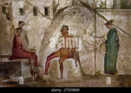 Pan spielt die Doppelflöte, eine Nymphe spielt die Leier und zwei andere Nymphen begleiten sie. House of Jason (20-25). Die römische Stadt Fresco Pompeji befindet sich in der Nähe von Neapel in der Region Kampanien in Italien. Pompeji wurde bei der Eruption des Vesuvs 79 n. Chr. unter 4-6 m vulkanischer Asche und Bimsstein begraben. Italien Stockfoto