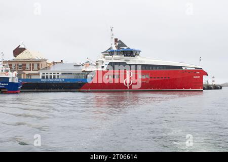 St. Die Fähre Pierre hat in St. Pierre, Frankreich Stockfoto