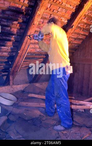 Revitalisierung des Innenraums eines Gebäudes und einer Gebäudestruktur, Bauarbeiten und Konservierung Revitalisierung des Innenraums eines Gebäudes Credit: Imago/Alamy Live News Stockfoto