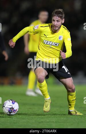 Barrow's Sam Foley während des Sky Bet League 2 Spiels zwischen Grimsby Town und Barrow im Blundell Park, Cleethorpes am Dienstag, den 3. Oktober 2023. (Foto: Mark Fletcher | MI News) Credit: MI News & Sport /Alamy Live News Stockfoto