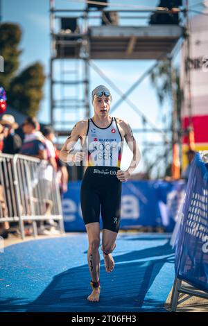 Annika Koch nahm an der Triathlon-Weltmeisterschaft 2023 in Pontevedra Teil. Stockfoto