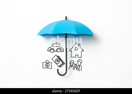 Das Konzept der Familien-, Haus-, Kranken-, Auto-Versicherung Stockfoto