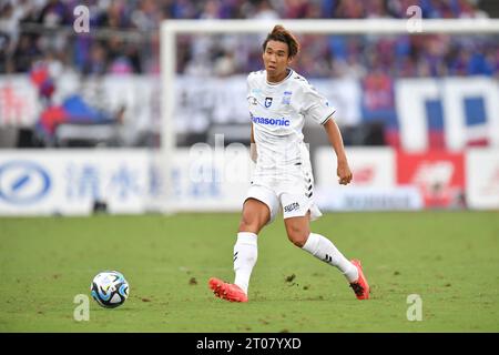 Tokio, Japan. Oktober 2023. Gamba Osakas Shota Fukuoka während des Spiels der J1 League 2023 zwischen dem FC Tokio 3-0 Gamba Osaka im Ajinomoto Stadium in Tokio, Japan, 1. Oktober 2023. Quelle: AFLO/Alamy Live News Stockfoto