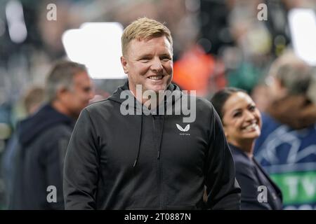 Newcastle United-Manager Eddie Howe während des Fußballspiels der Gruppe F zwischen Newcastle United und Paris Saint-Germain am 4. Oktober 2023 im St. James' Park in Newcastle, England Stockfoto