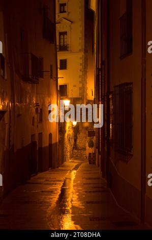 Calles de Cuenca por la noche Stockfoto