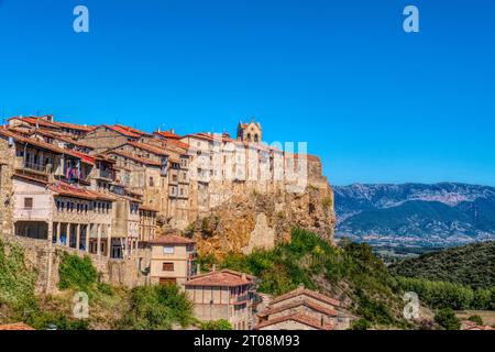 Frias Spanien schönstes Dorf auf einem Hügel Spaniens, historische mittelalterliche Lage Stockfoto