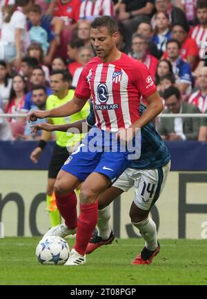 Madrid, Spanien. Oktober 2023. César Azpilicueta von Madrid während des Fußballspiels der Gruppe E zwischen Atletico de Madrid und Feyenoord am 4. Oktober 2023 im Civitas Metropolitano Stadion in Madrid. Foto: Laurent Lairys/ABACAPRESS.COM Credit: Abaca Press/Alamy Live News Stockfoto