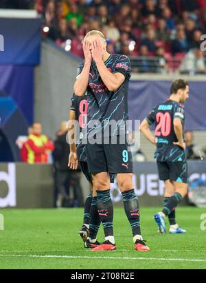 Erling Haaland, MANCITY 9 frustrierte im Gruppenspiel G RB LEIPZIG - MANCHESTER CITY 1-3 der UEFA Champions League in der Saison 2023/2024 in Leipzig am 4. Oktober 2023. Gruppenphase, RBL, Red Bull © Peter Schatz / Alamy Live News Stockfoto