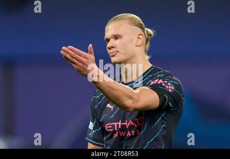 Erling Haaland, MANCITY 9 im Gruppenspiel G RB LEIPZIG - MANCHESTER CITY 1-3 der Fußball UEFA Champions League in der Saison 2023/2024 in Leipzig, 4. Oktober 2023. Gruppenphase, RBL, Red Bull © Peter Schatz / Alamy Live News Stockfoto