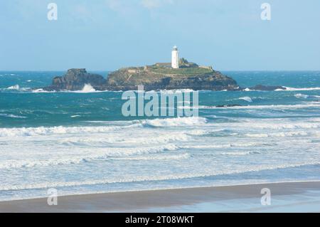 Godrevy Lighthouse an der Nordküste von Cornwall - John Gollop Stockfoto