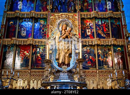 Almudena Kathedrale, Innenarchitektur, Madrid, Spanien Stockfoto