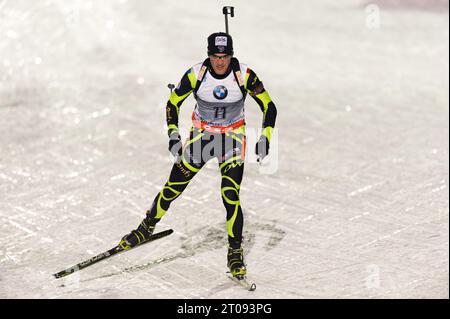 DESTHIEUX Simon FRA Aktion 10 km Sprint der Herren IBU Biathlon Weltcup im tschechischen Nove Mesto na Morave, am 12.01.2013 Stockfoto