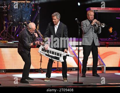 Hollywood FL, USA. Oktober 2023. Chicago tritt am 4. Oktober 2023 im Hard Rock Live im Seminole Hard Rock Hotel & Casino in Hollywood, Florida auf. Quelle: Mpi04/Media Punch/Alamy Live News Stockfoto