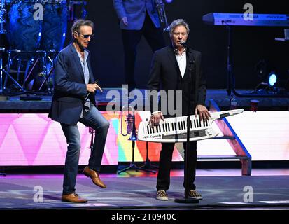 Hollywood FL, USA. Oktober 2023. Chicago tritt am 4. Oktober 2023 im Hard Rock Live im Seminole Hard Rock Hotel & Casino in Hollywood, Florida auf. Quelle: Mpi04/Media Punch/Alamy Live News Stockfoto