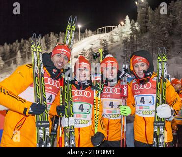 Bjoern Kircheisen, Manuel Faisst, Johannes Rydzek und Eric Frenzel Nordische Kombination in Ruka, Finnland am 30.11.2013 Stockfoto