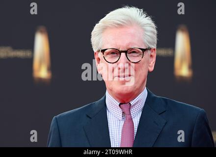 Journalist und Moderator Theo Koll kommt zur Gala und Verleihung des Deutschen Fernsehpreises in Köln. *** Der Journalist und Moderator Theo Koll kommt zur Gala und Preisverleihung des Deutschen Fernsehpreises in Köln Stockfoto