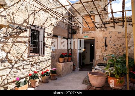 Orihuela, Alicante, Spanien, 12. August 2023: Das Miguel Hernandez House Museum in Orihuela City Stockfoto