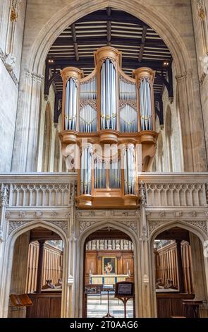 Oxford, Großbritannien - 18. Mai 2023: Great Pipe Orgel in der University Church of St Mary the Virgin, englische Kirche in Oxford Stockfoto