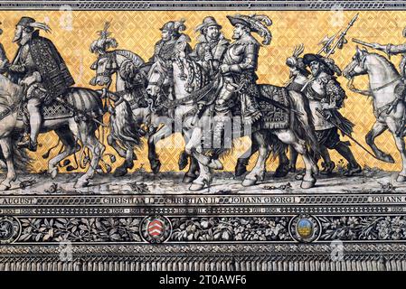 Fürstenzug, Fürstenzug, Furstenzug - berühmte alte Wandfliesenplatte aus Meissener Porzellan, Dresden Deutschland Sachsen Stockfoto