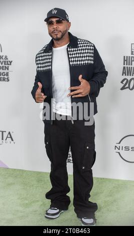Atlanta, Usa. Oktober 2023. Timbaland kommt am 3. Oktober 2023 zu den BET Hip Hop Awards im Cobb Energy Performing Arts Center in Atlanta, GA. (Foto: Mike Ware/SIPA USA) Credit: SIPA USA/Alamy Live News Stockfoto