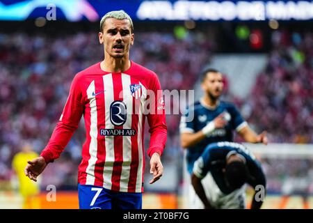 Madrid, Spanien. Oktober 2023. Madrid - Antoine Griezmann von Atletico Madrid während der zweiten Etappe der Gruppenphase der UEFA Champions League zwischen Atletico Madrid und Feyenoord im Estadio Metropolitano am 4. Oktober 2023 in Madrid. Credit: Box to Box Pictures/Alamy Live News Stockfoto