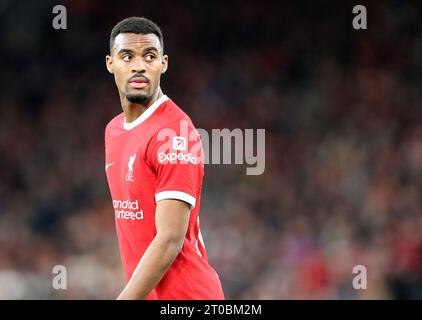 Anfield, Liverpool, Merseyside, Großbritannien. Oktober 2023. Europa League Football, Liverpool gegen Union Saint-Gilloise; Ryan Gravenberch von Liverpool Credit: Action Plus Sports/Alamy Live News Stockfoto