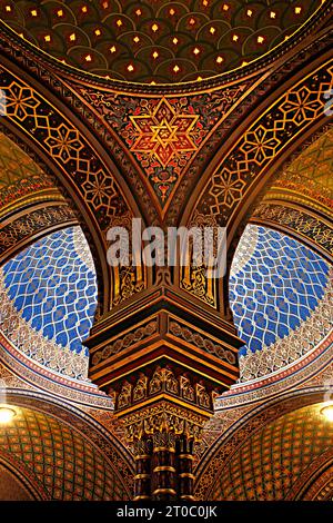 Detail der spanischen Synagoge in Prag in der Tschechischen Republik Stockfoto