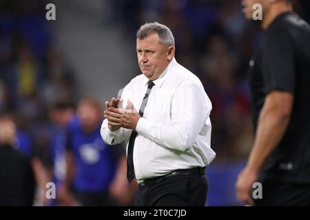 Lyon, Frankreich, Donnerstag. Oktober 2023. Neuseelands Cheftrainer Ian Foster während des Rugby World Cup Pools Ein Spiel zwischen Neuseeland und Uruguay im OL Stadium in Lyon, Frankreich, Donnerstag, 5. Oktober 2023. Aki Nagao/AFLO/Alamy Live News Stockfoto