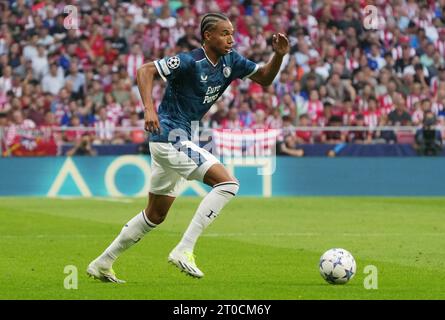 Madrid, Espagne. Oktober 2023. Calvin Stengs aus Feyenoord während des Fußballspiels der Gruppe E zwischen Atletico de Madrid und Feyenoord am 4. Oktober 2023 im Civitas Metropolitano Stadion in Madrid, Spanien - Foto Laurent Lairys/DPPI Credit: DPPI Media/Alamy Live News Stockfoto