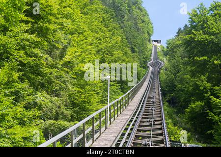 Die Salzbergbahn Hallstatt in Hallstatt, Oberösterreich, gilt als eine der schönsten und instagrammfähigsten Städte Stockfoto