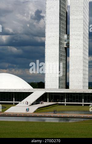 Congresso Nacional oder der Nationalkongress, entworfen von Oscar Niemeyer, Brasilia, Brasilien. Stockfoto